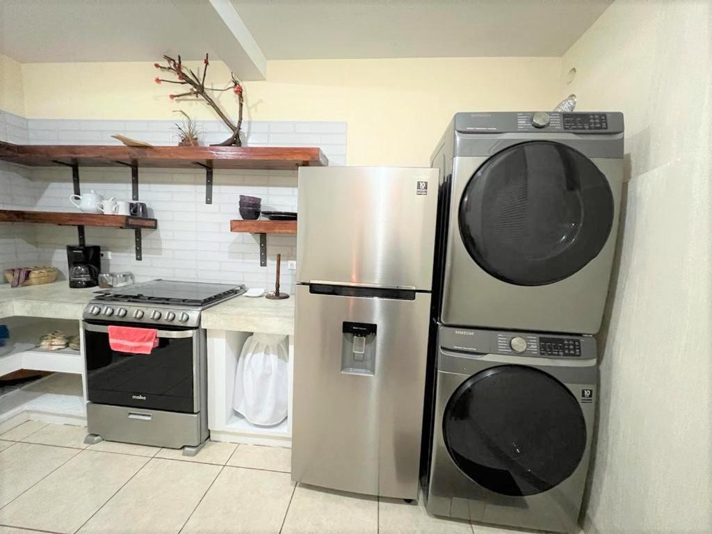 Comfy. Full Internet, Kitchen, Washer And Dryer, Netflix Chimaltenango Kültér fotó